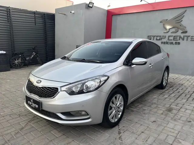 Carro Kia Cerato 2016 SX 1.6 (Aut) (Flex)