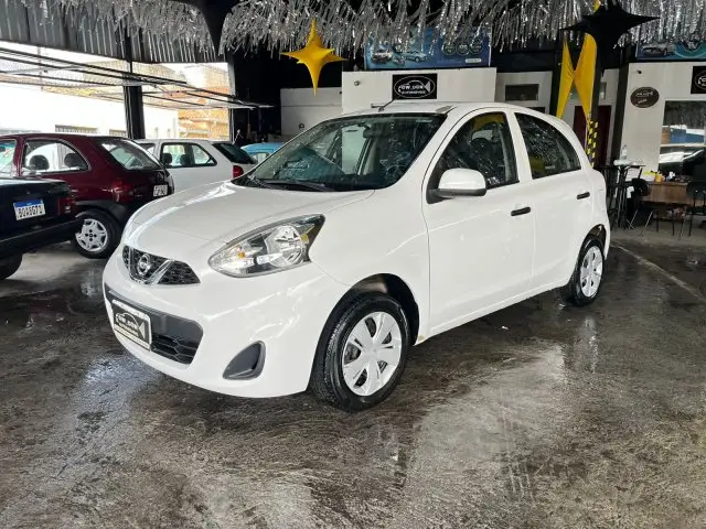 Carro Nissan March 2016 1.6 16V S (Flex)
