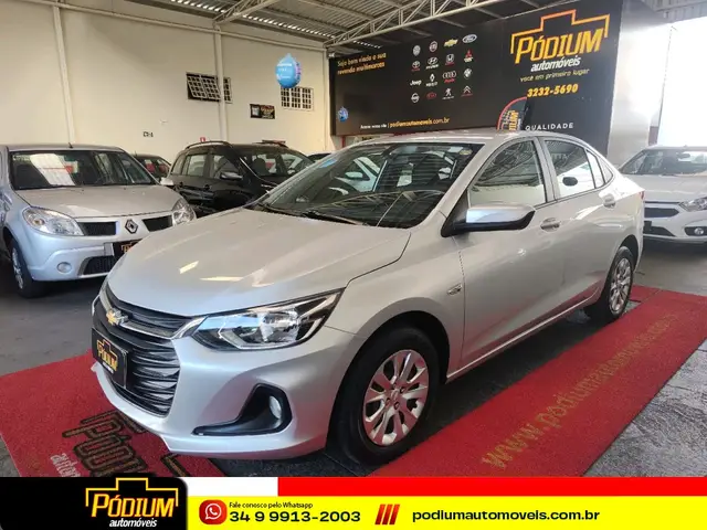 Carro Chevrolet Onix 2023 LT 1.0