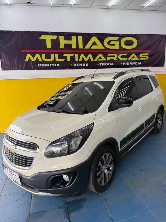 Carro Chevrolet Spin 2018 Activ 1.8 (Flex) (Aut)