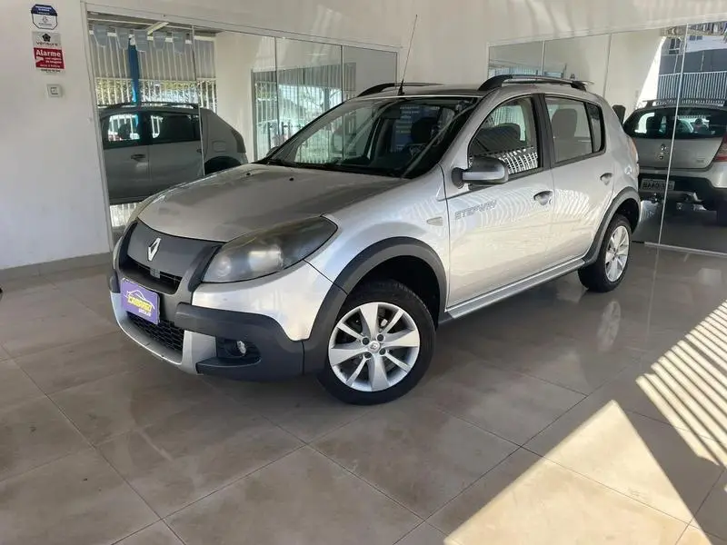 Renault Sandero Stepway 1.6 16V Hi-Flex (aut)