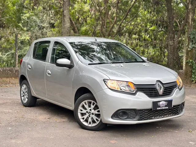Carro Renault Sandero 2015 Authentique HIi-Power 1.0 16V (Flex)