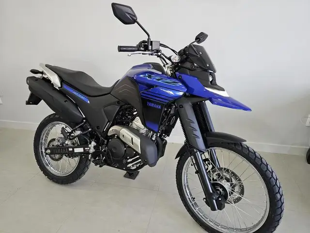 Moto Yamaha XTZ 250 Lander 2025 Connected