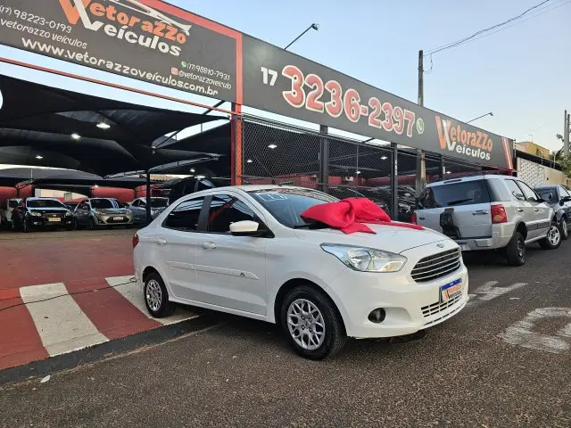 Carro Ford Ka Sedan 2017 SE 1.0 (Flex)