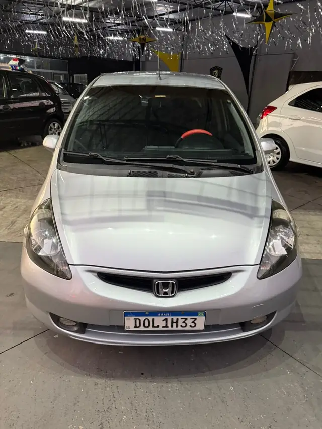 Carro Honda Fit 2004 LXL 1.4