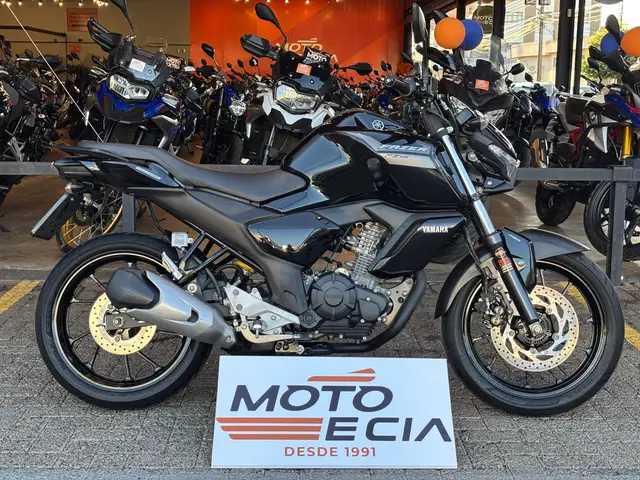 Moto Yamaha Fazer FZ15 2024 ABS