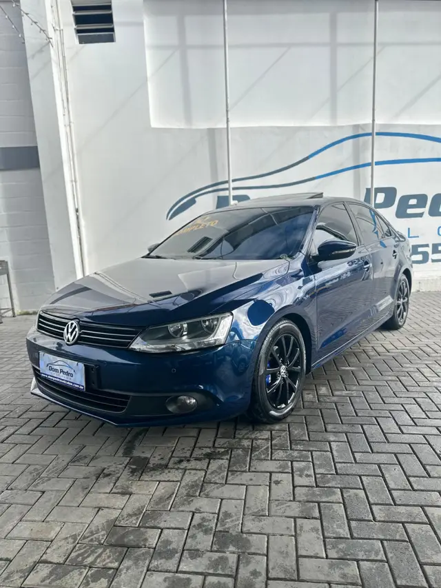 Carro Volkswagen Jetta 2011 2.0 Comfortline Tiptronic (Flex)