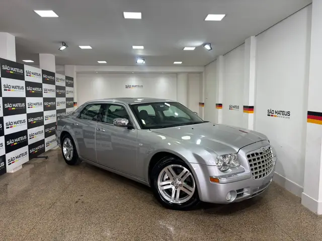 Carro Chrysler 300C 2006 5.7 V8