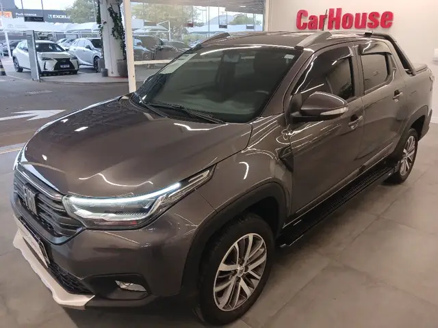 Carro Fiat Strada 2024 Volcano 1.3 Cabine Dupla