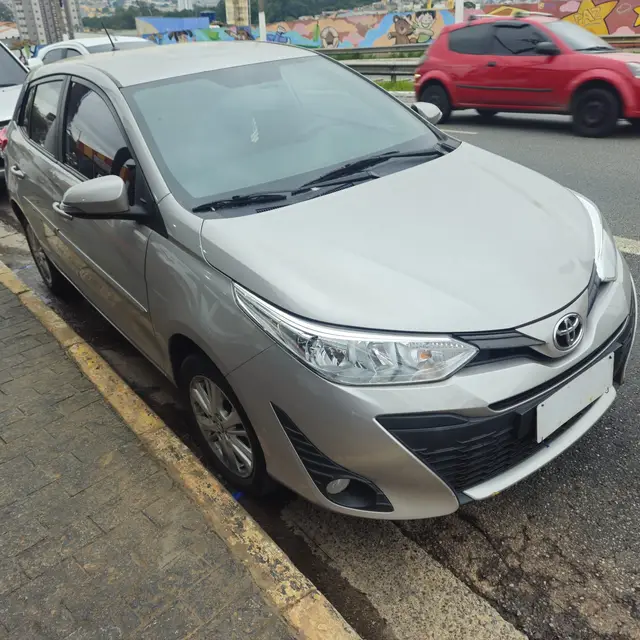 Carro Toyota Yaris 2019 1.3 XL CVT (Flex)