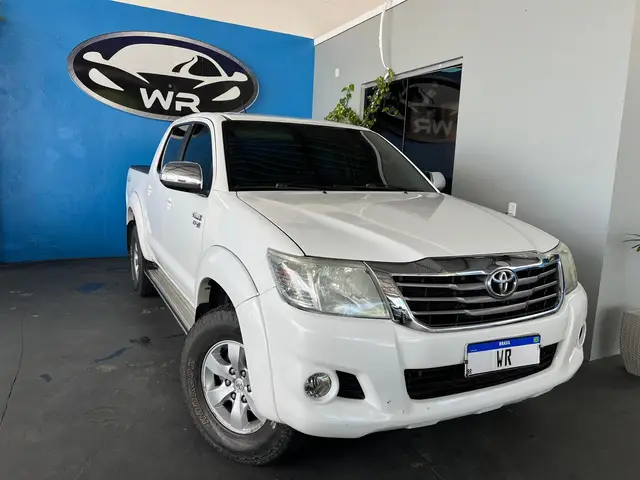 Carro Toyota Hilux Cabine Dupla 2015 Hilux 2.7 SRV CD 4x2 (Flex) (Aut)