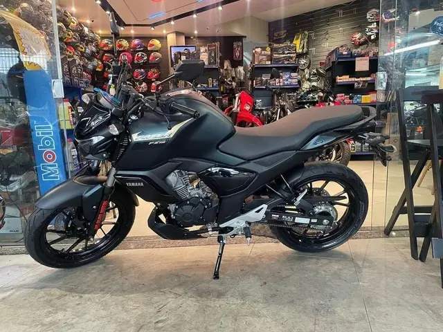 Moto Yamaha Fazer FZ15 2025 ABS Connected