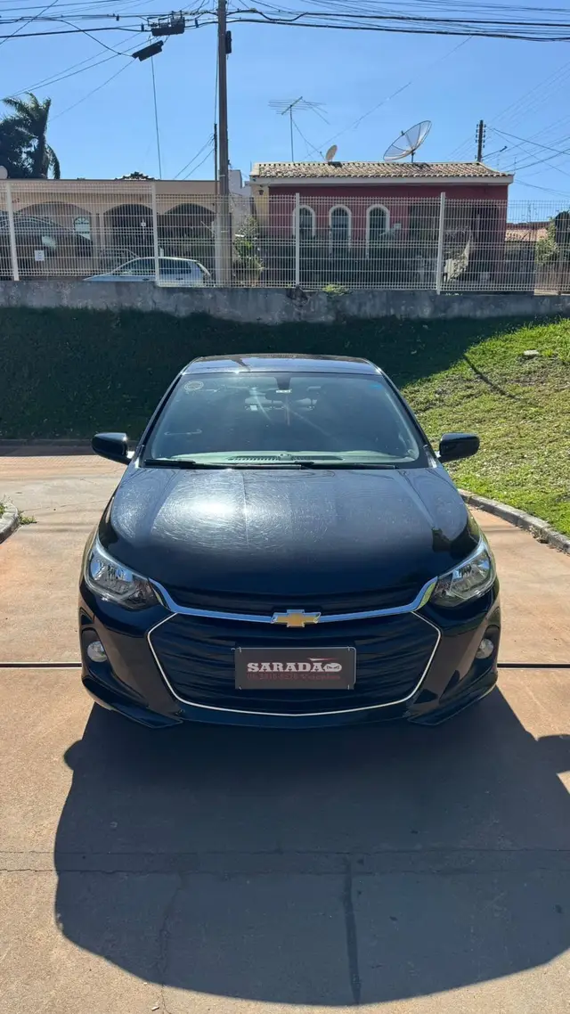 Carro Chevrolet Onix 2023 LT 1.0