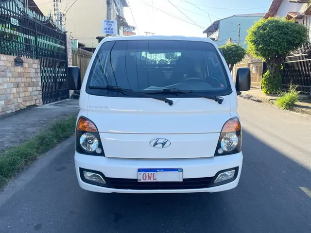 Caminhão Hyundai HR 2014 2.5 CRDi HD Longo sem Caçamba