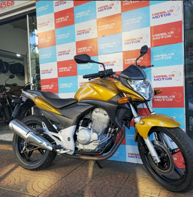 Moto Honda CB 300R 2011 (ABS)