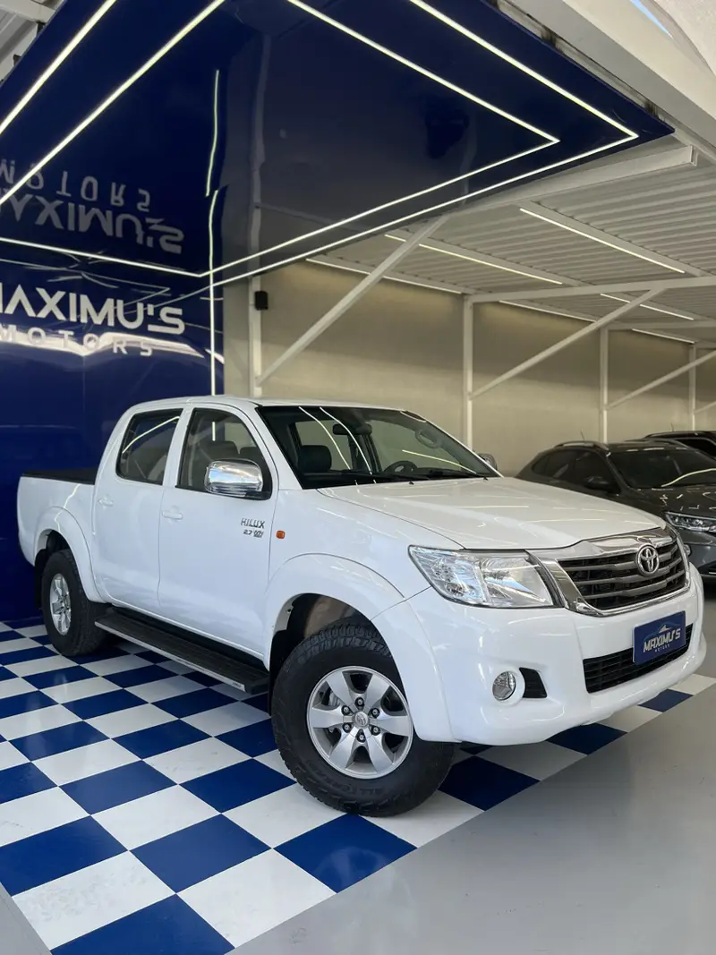 Toyota Hilux Cabine Dupla Hilux 2.7 SR CD 4x2 (Flex) (Aut)
