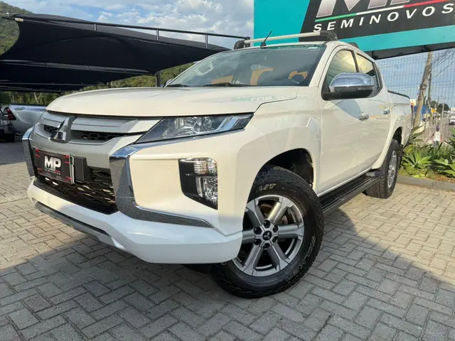 Carro Mitsubishi L200 Triton Sport 2022 HPE 2.4 DID-H 4x4 (Aut)