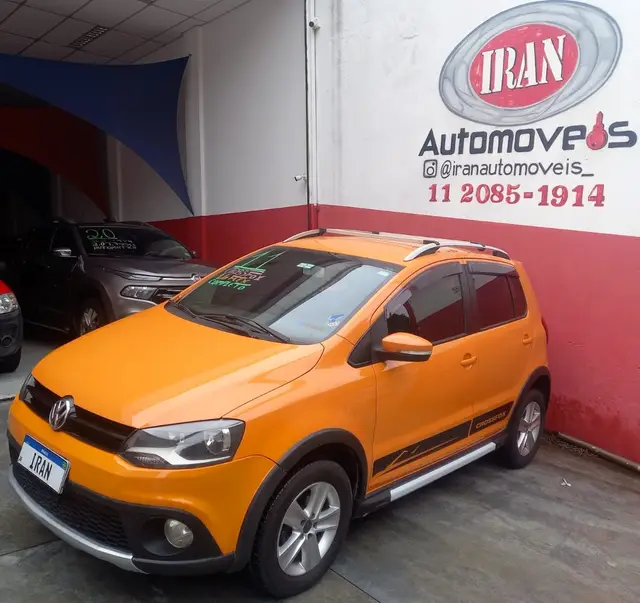 Carro Volkswagen CrossFox 2011 1.6 (Flex)