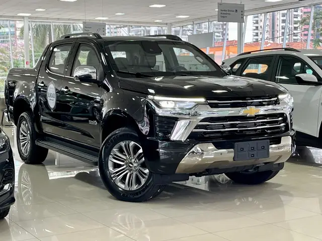 Carro Chevrolet S10 Cabine Dupla 2025 High Country 2.8 Turbodiesel (Aut.)