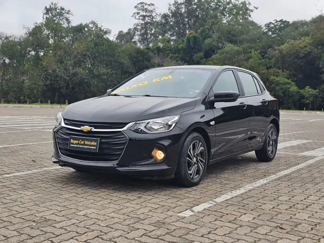 Carro Chevrolet Onix 2024 LT 1.0