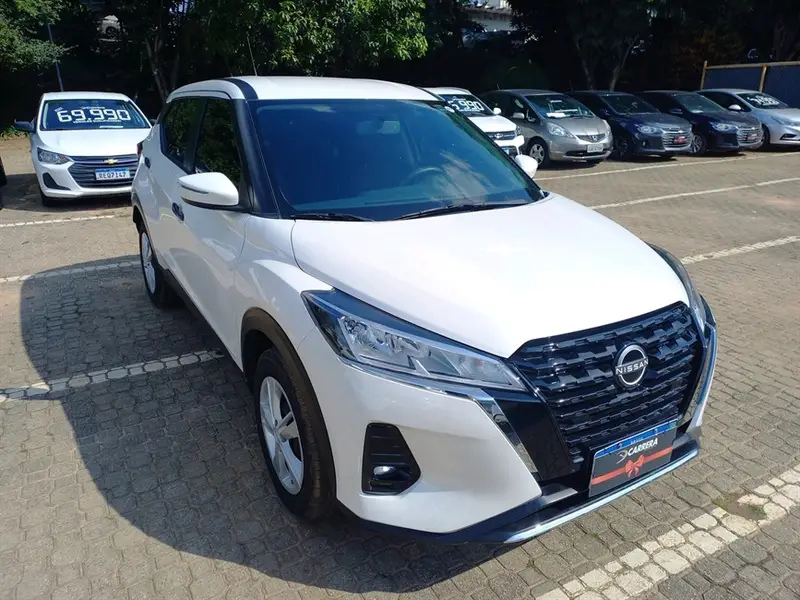 Nissan Active 1.6 (Flex)