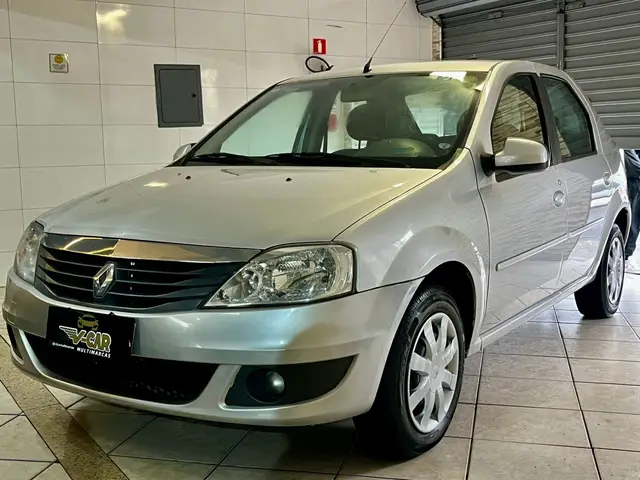 Carro Renault Logan 2011 Expression 1.6 8V Hi-Torque (flex)