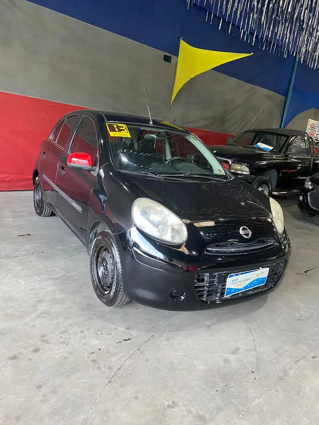 Carro Nissan March 2013 1.0 16V S (Flex)