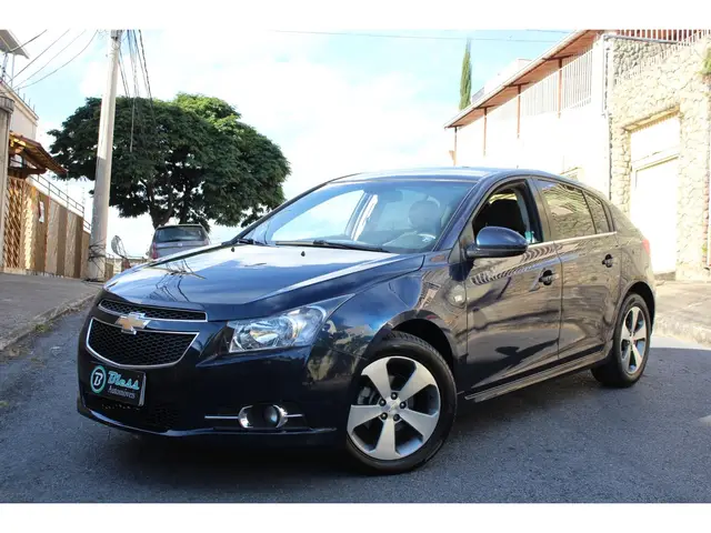 Carro Chevrolet Cruze Sport6 2014 LT 1.8 16V Ecotec (Flex)