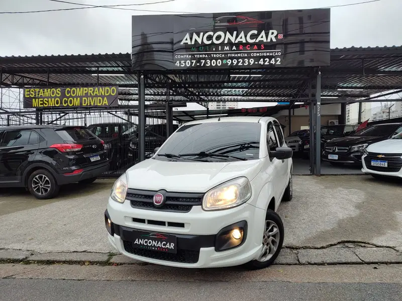 Fiat Uno Attractive 1.0 (Flex) 4p