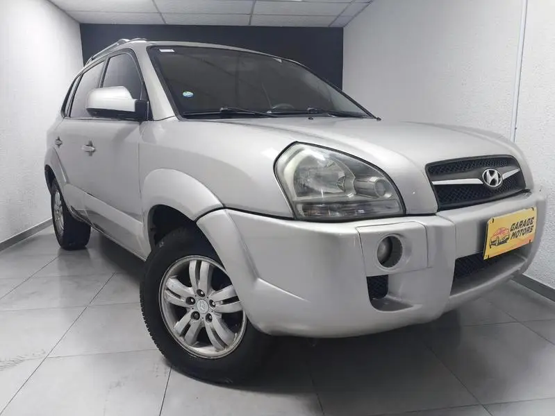 Hyundai GLS 2.0 16V (aut)