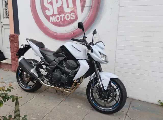 Moto Kawasaki Z 750 2010 (ABS)