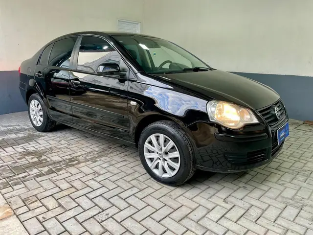 Carro Volkswagen Polo Sedan 2007 1.6 8V (Flex)