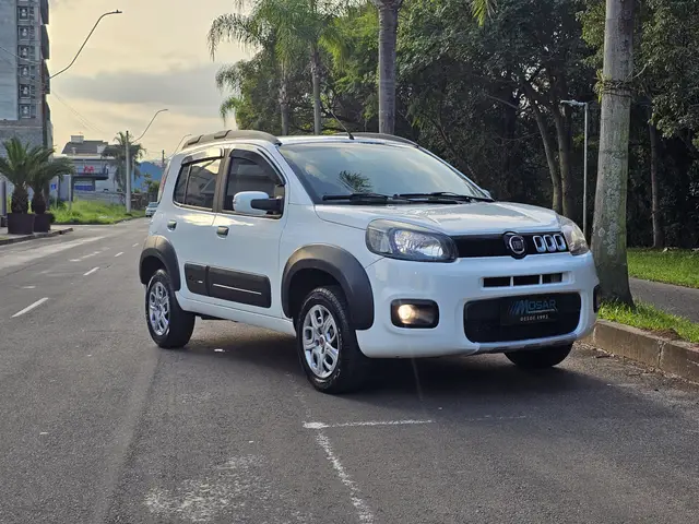 Carro Fiat Uno 2015 Way 1.4 8V (Flex) 4p