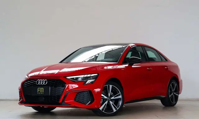 Carro Audi A3 2023 Performance Black 2.0 TFSI S tronic (Aut)