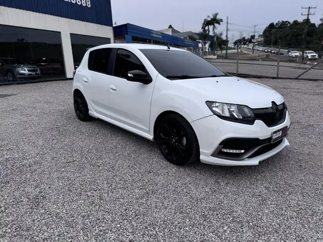 Carro Renault Sandero 2017 RS 2.0 16V (Flex)