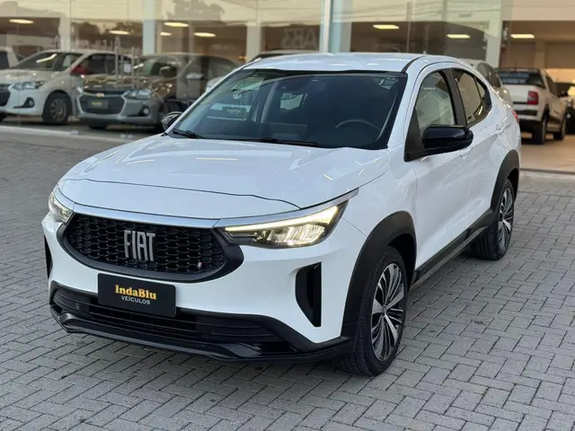 Carro Fiat Fastback 2024 Audace