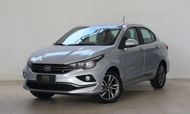 Carro Fiat Cronos 2024 Drive 1.3