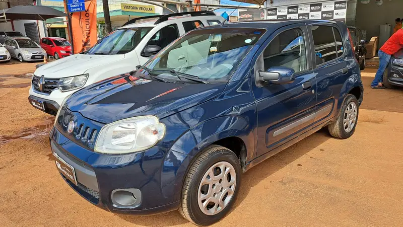 Fiat Uno Attractive 1.4 8V (Flex) 4p