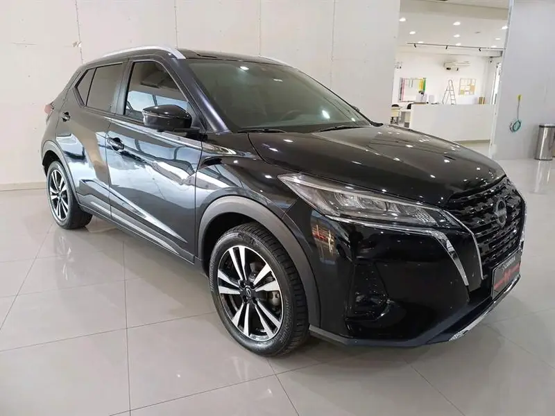 Nissan Exclusive 1.6 CVT (Flex)