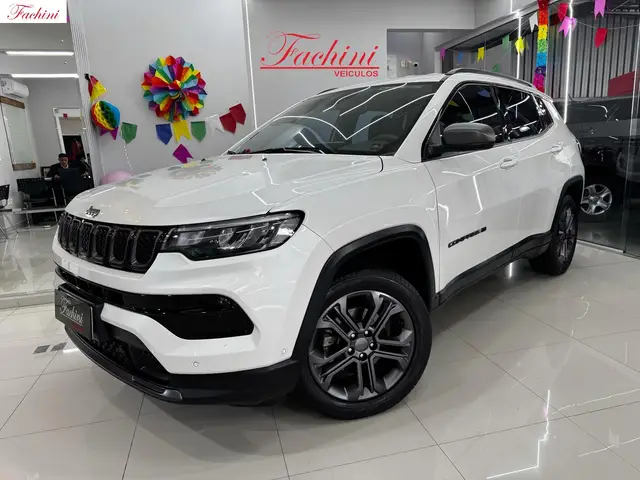 Carro Jeep Compass 2022 Limited 1.3 T270 (Aut) (Flex)