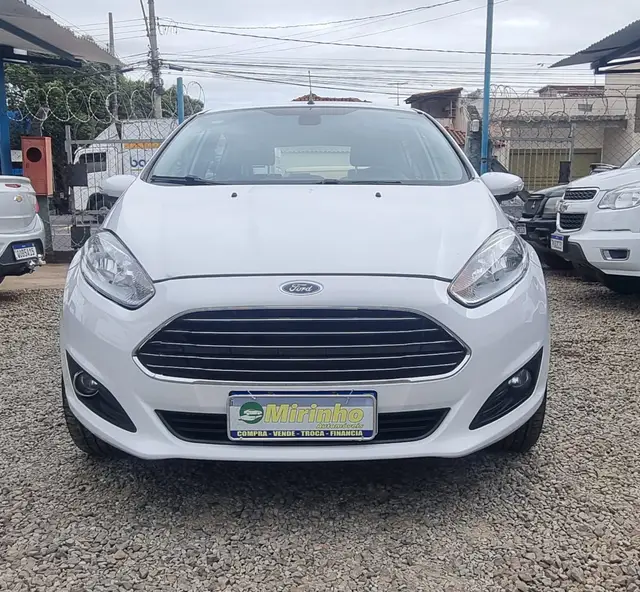 Carro Ford New Fiesta Hatch 2015 New Fiesta Titanium 1.6 16V PowerShift