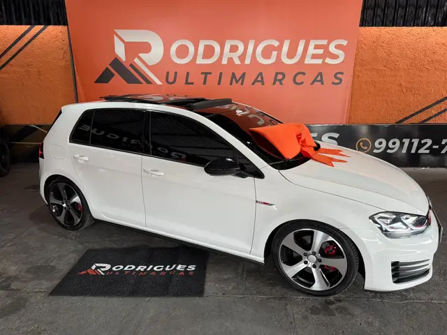 Carro Volkswagen Golf 2017 GTI 2.0 TSi DSG