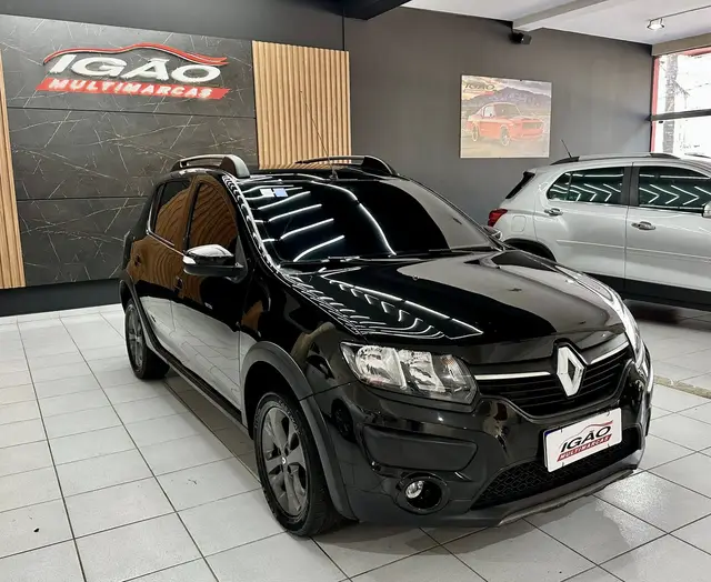 Carro Renault Sandero Stepway 2017 Rip Curl 1.6 8V (Flex)