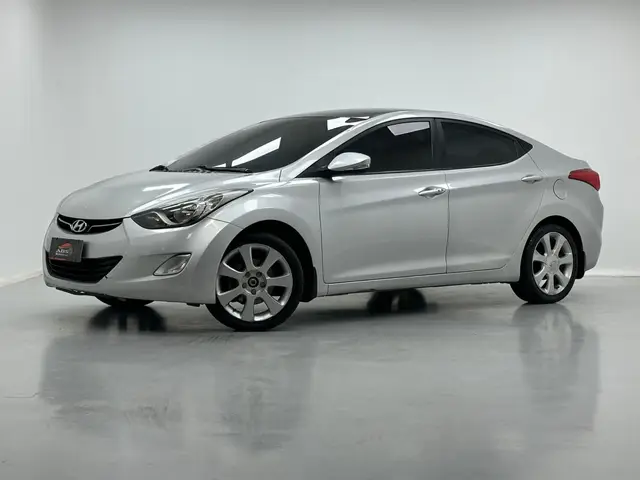 Carro Hyundai Elantra 2013 Sedan 1.8 GLS (aut)