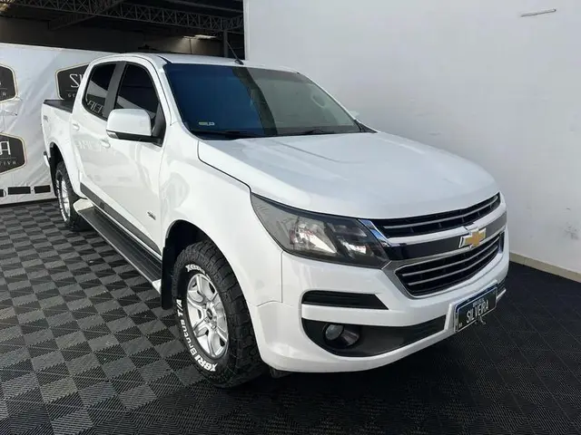 Carro Chevrolet S10 Cabine Dupla 2019 S10 2.8 CTDI LT 4WD (Cabine Dupla) (Aut)