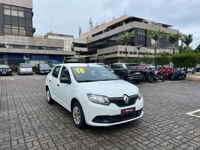 Carro Renault Logan 2018 Authentique 1.0 12V SCe (Flex)