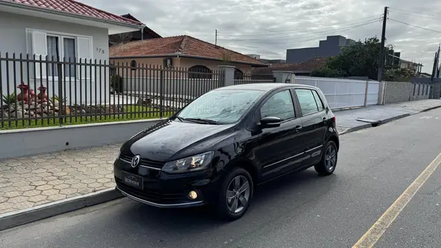 Carro Volkswagen Fox 2021 1.6 MSI Connect (Flex)