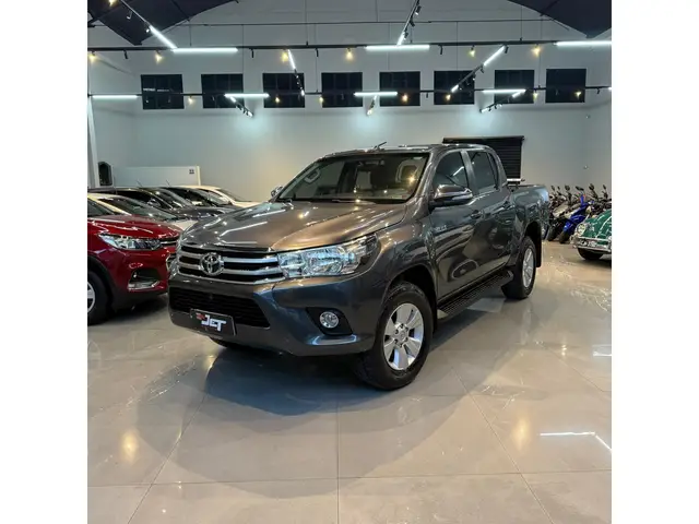 Carro Toyota Hilux Cabine Dupla 2017 Hilux 2.7 SRV CD 4x2 (Flex) (Aut)