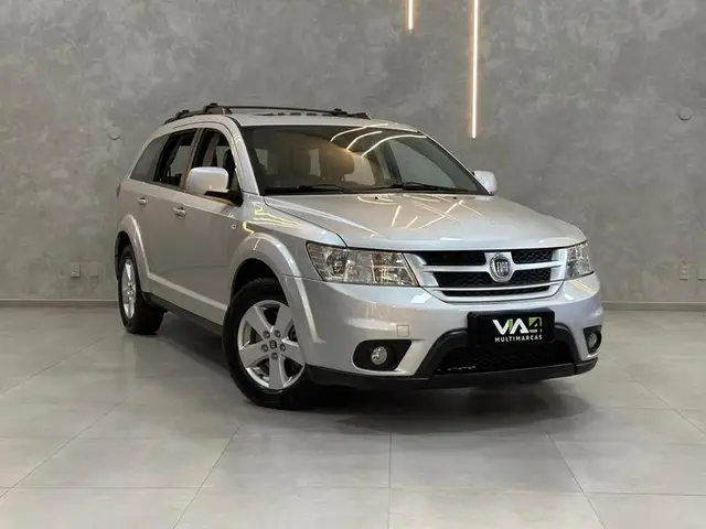 Carro Fiat Freemont 2012 2.4 16V Precision (Aut)