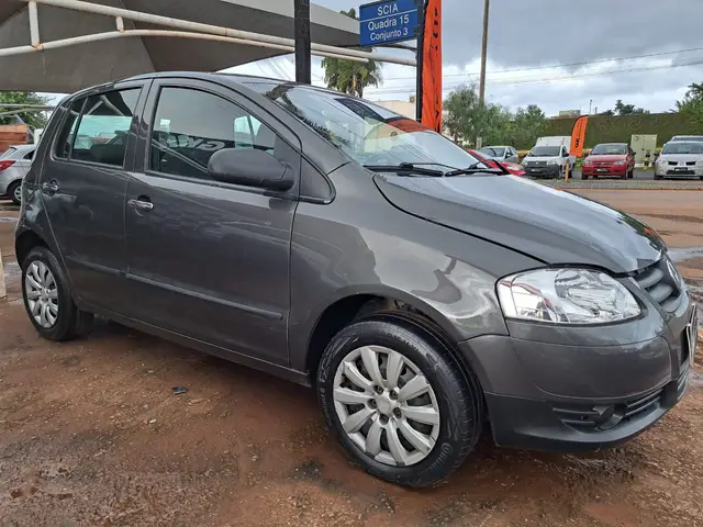 Carro Volkswagen Fox 2009 City 1.0 8V (Flex) 2p